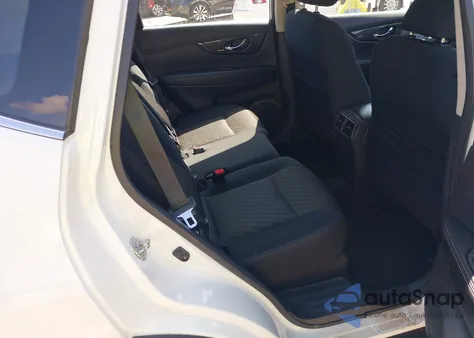 2018 Nissan Rogue S z USA, uszkodzony, nr VIN 5N1AT2MVXJC791422